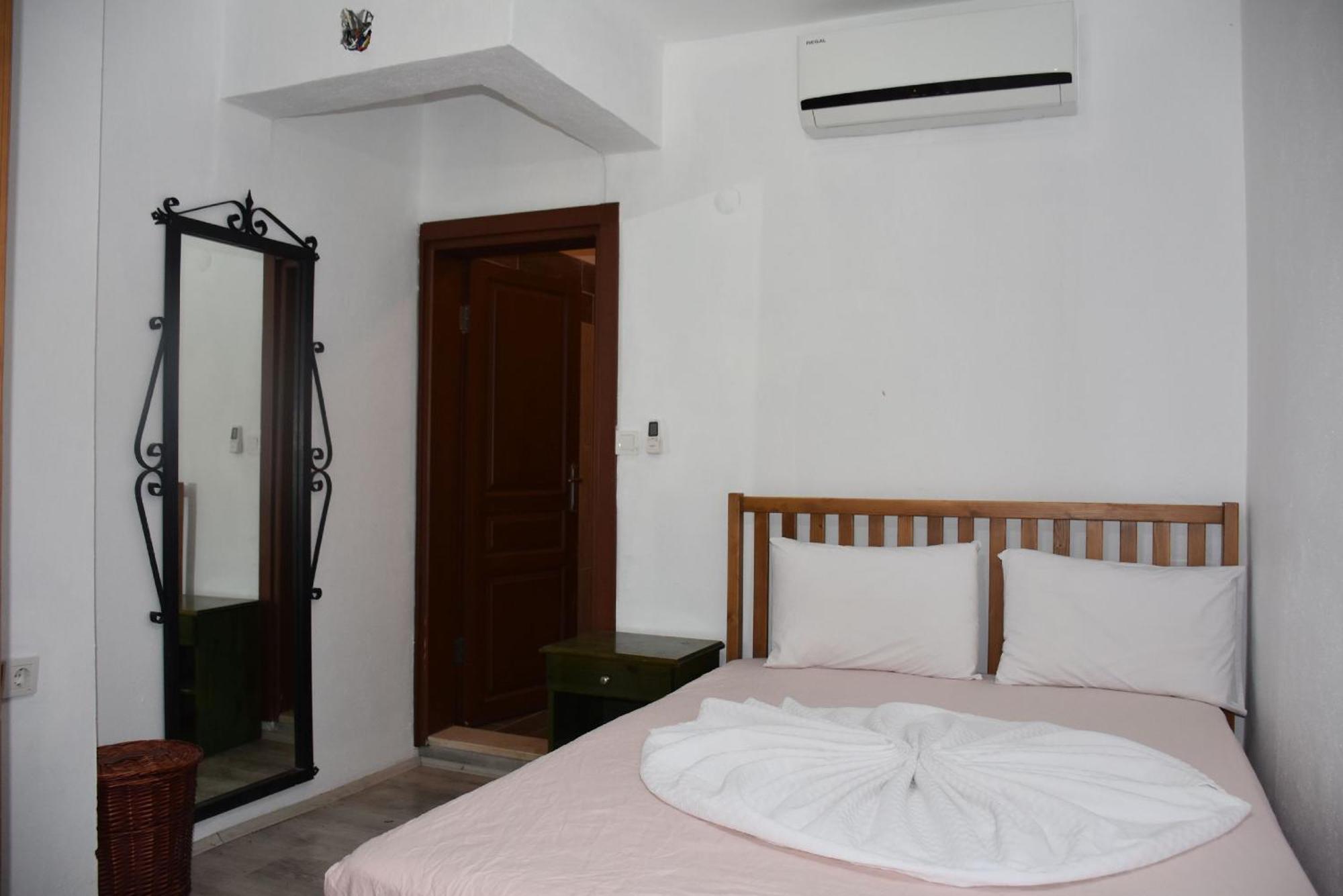 Casa Roja Apartment Cedit Room photo